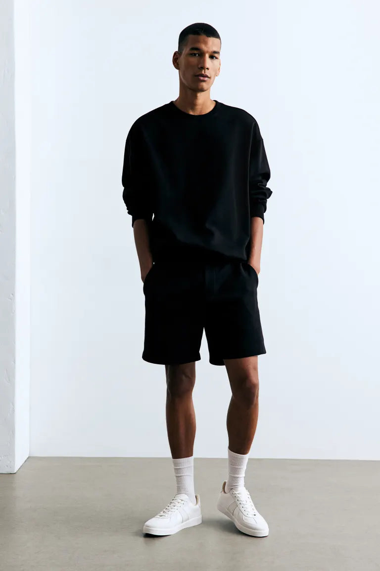 Loose Fit Sweatshirt - Black